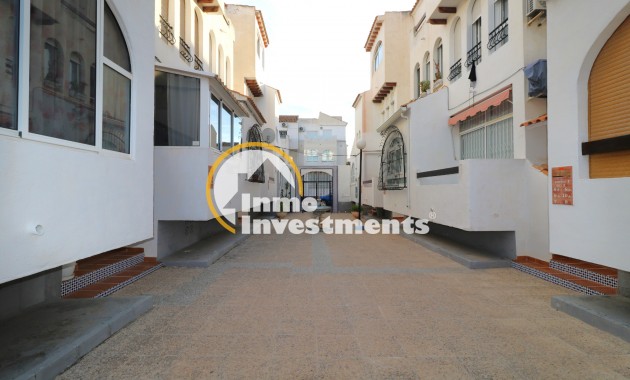 Resale - Apartment - Torrevieja - Beach