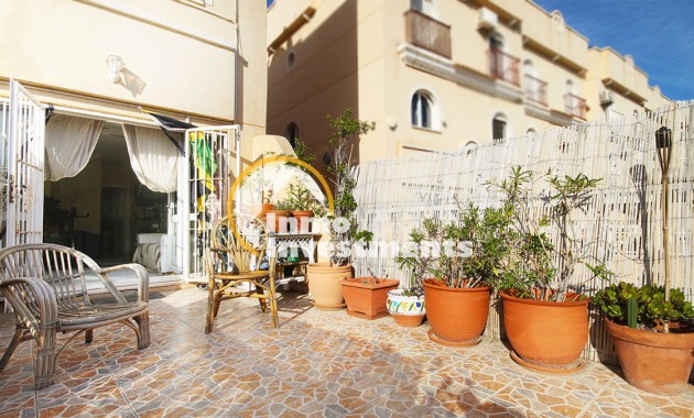 Resale - Town house - Villamartin - Las Filipinas