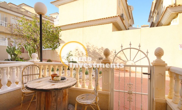 Resale - Town house - Villamartin - Las Filipinas