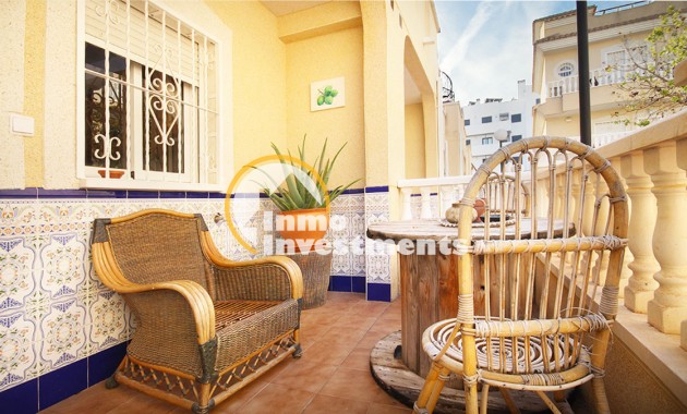 Resale - Town house - Villamartin - Las Filipinas