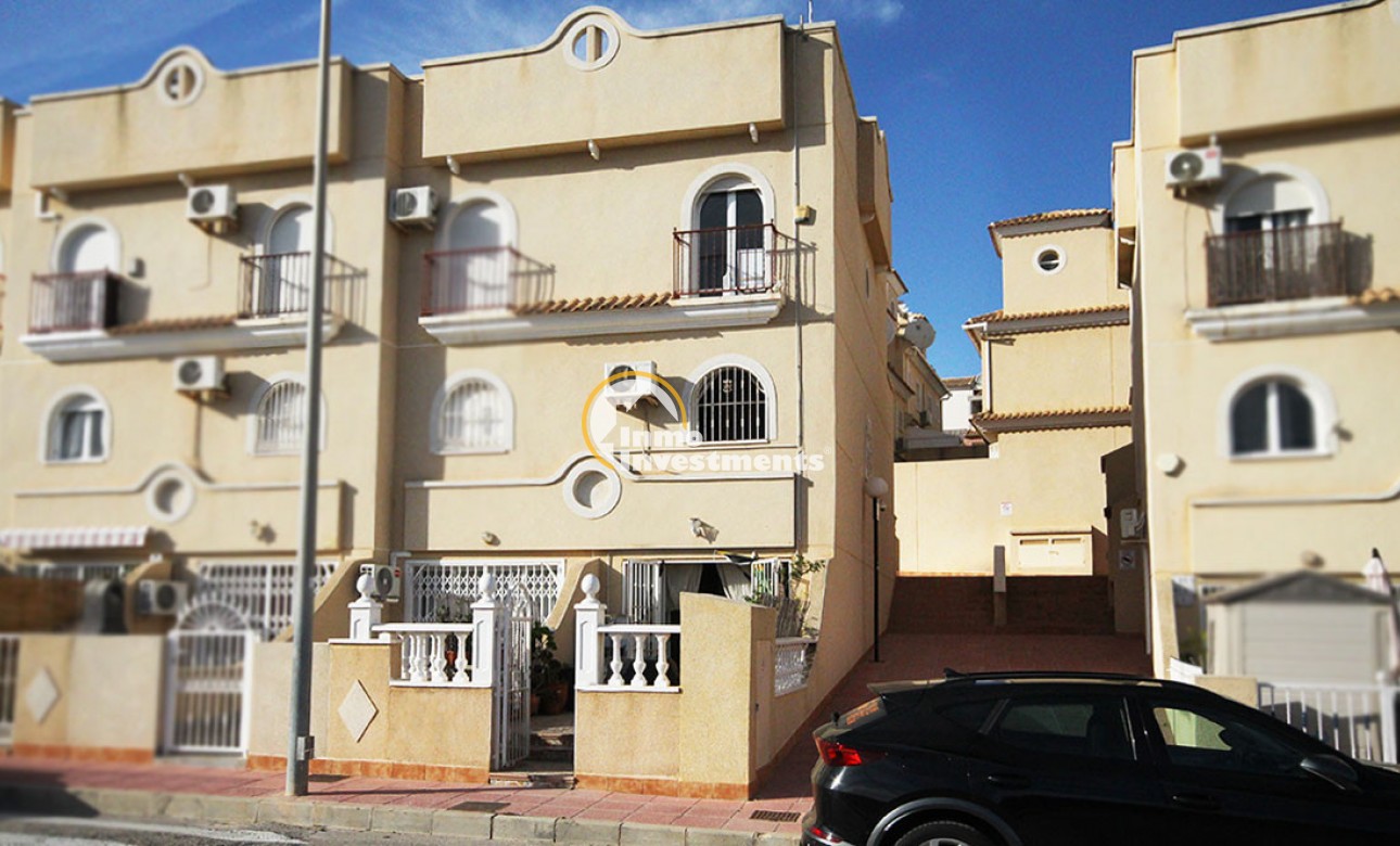 Resale - Town house - Villamartin - Las Filipinas