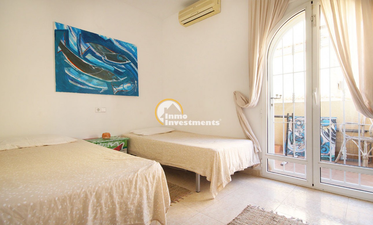 Resale - Town house - Villamartin - Las Filipinas