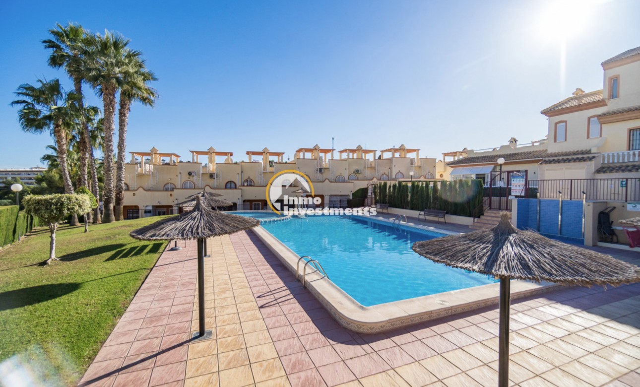 Resale - Town house - Villamartin - Las Filipinas