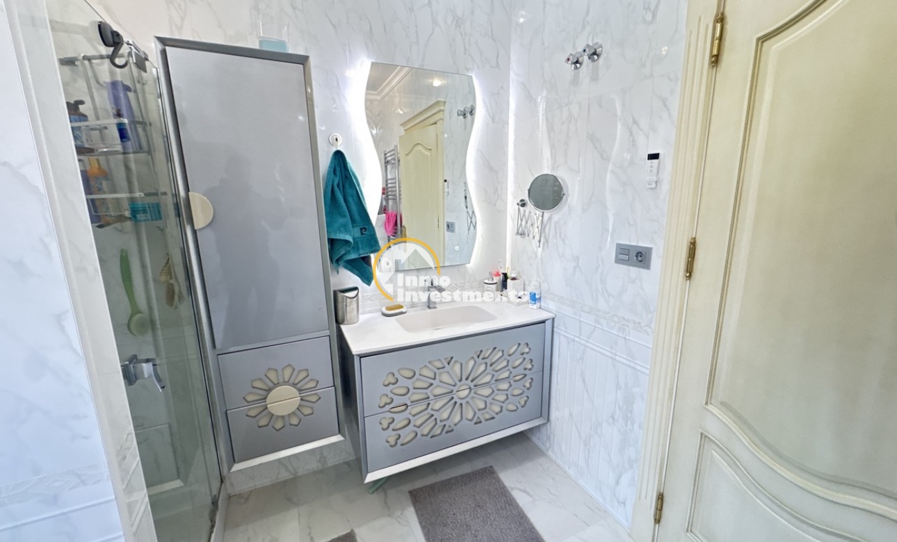 Till salu - Villa - Cabo Roig - Beachside