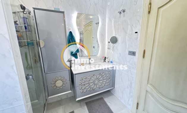 Till salu - Villa - Cabo Roig - Beachside