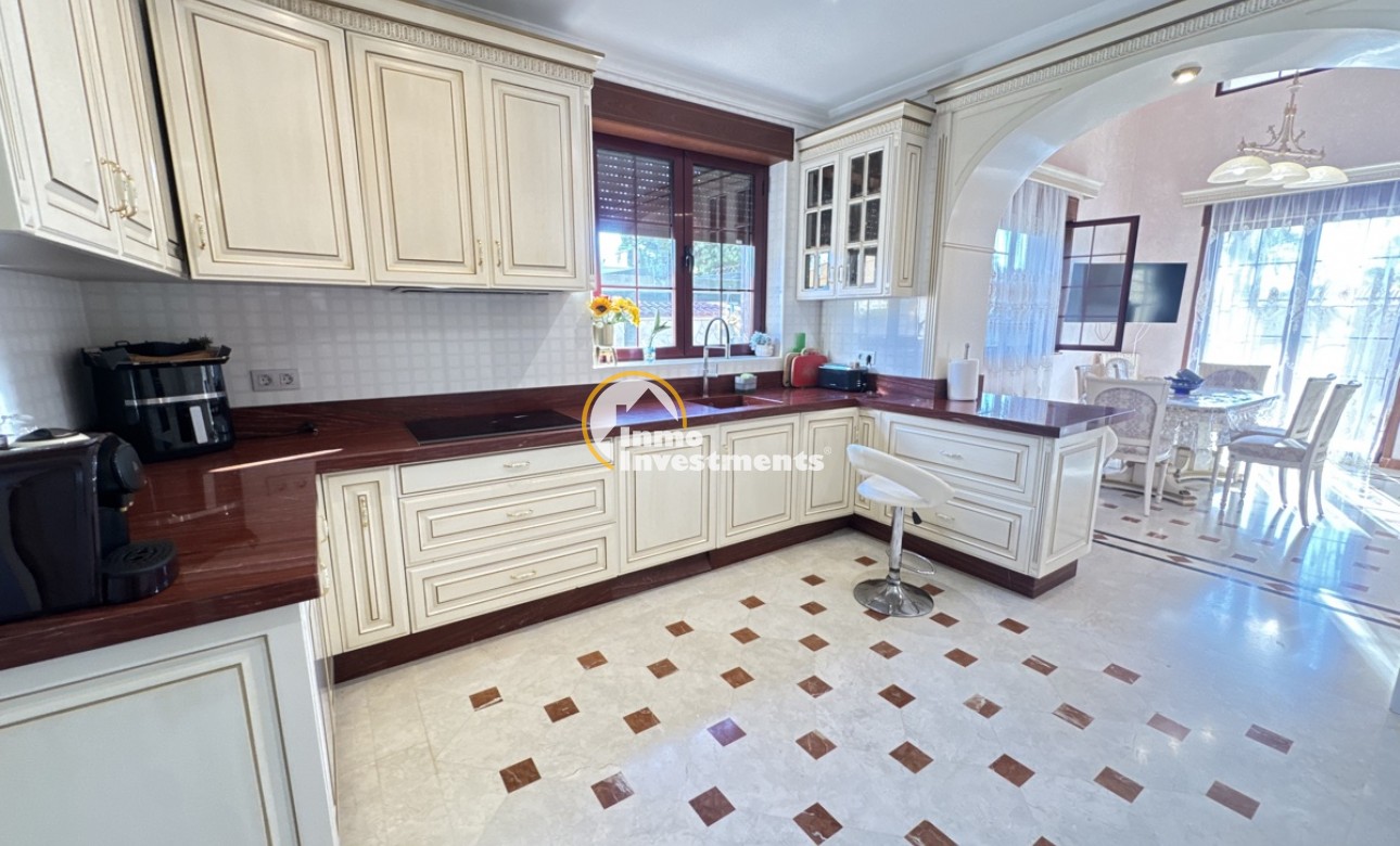 Till salu - Villa - Cabo Roig - Beachside