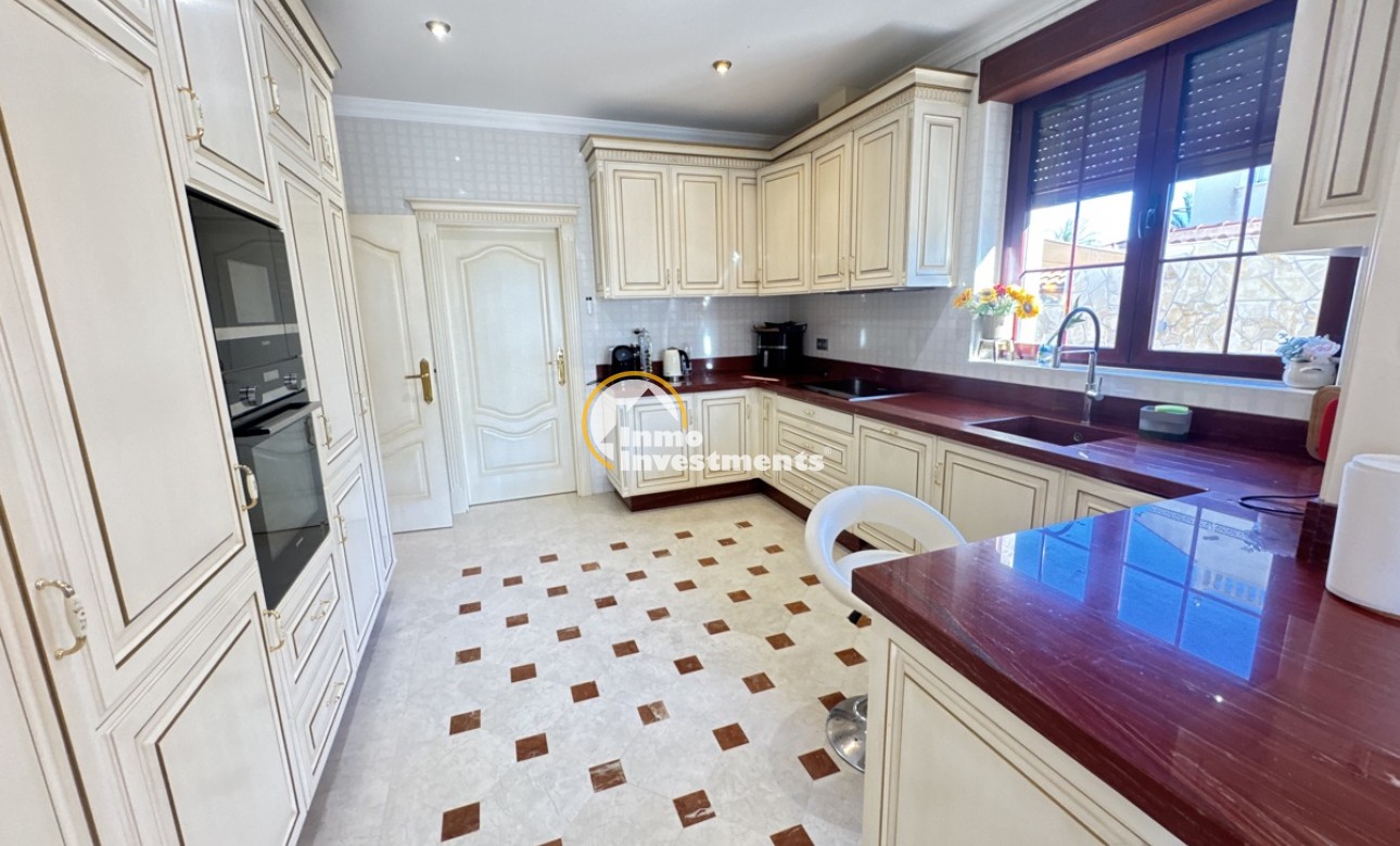 Till salu - Villa - Cabo Roig - Beachside