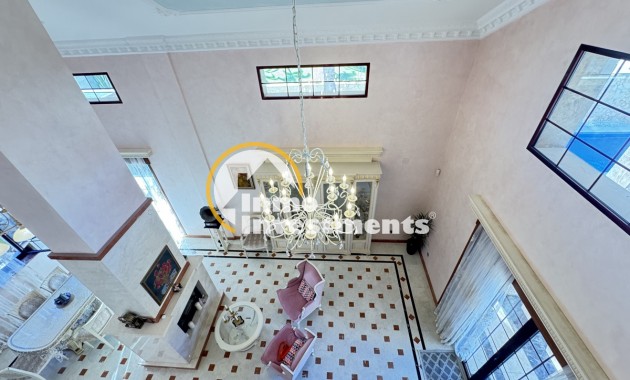 Till salu - Villa - Cabo Roig - Beachside