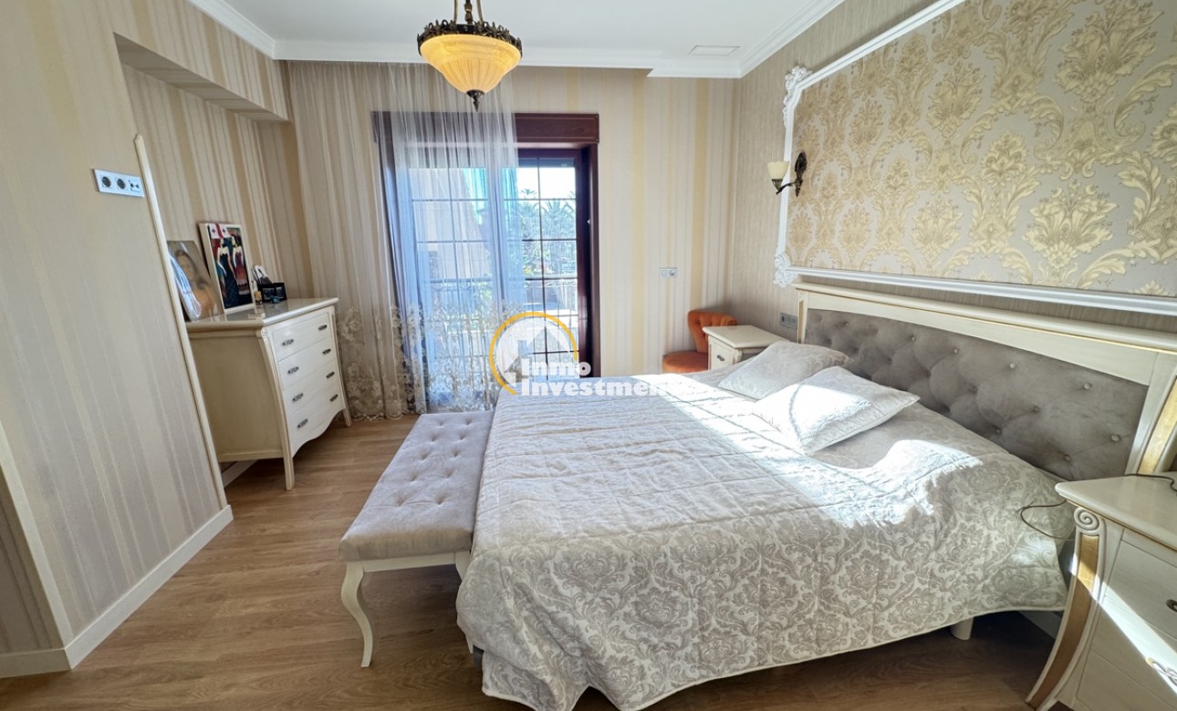 Till salu - Villa - Cabo Roig - Beachside