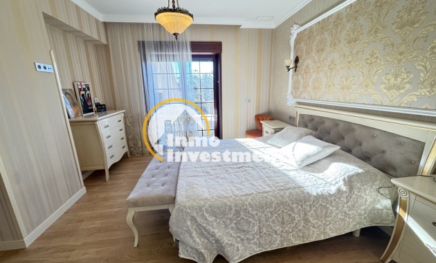 Till salu - Villa - Cabo Roig - Beachside