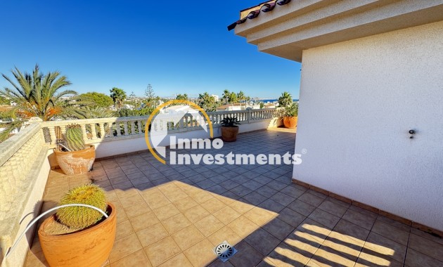 Till salu - Villa - Cabo Roig - Beachside