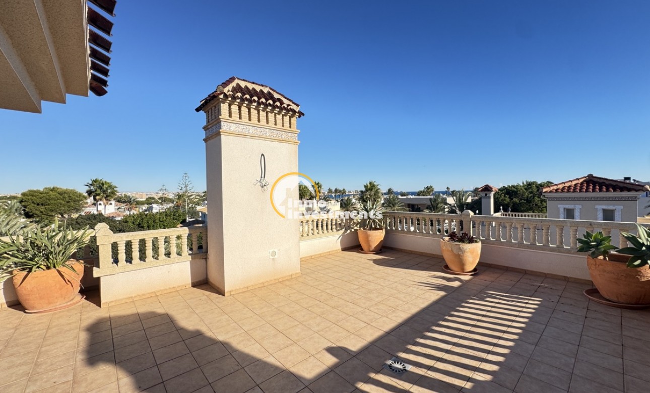 Till salu - Villa - Cabo Roig - Beachside