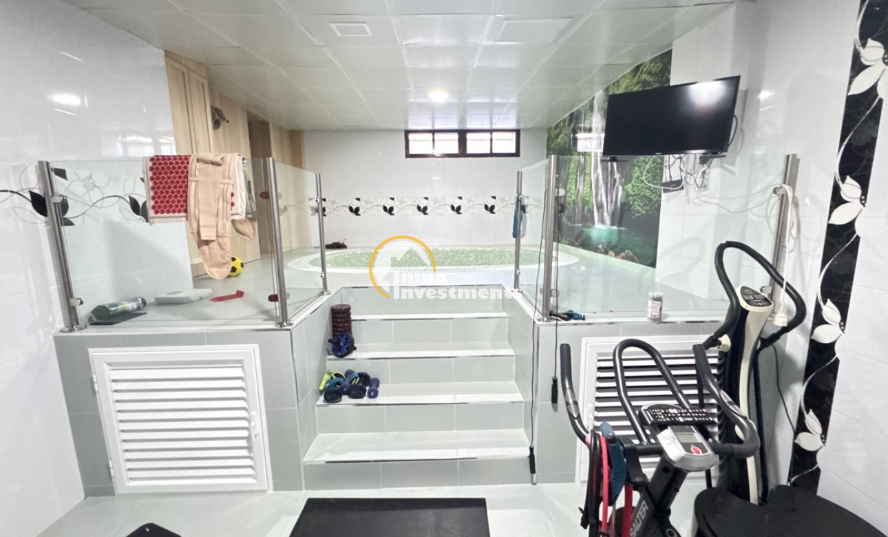 Till salu - Villa - Cabo Roig - Beachside