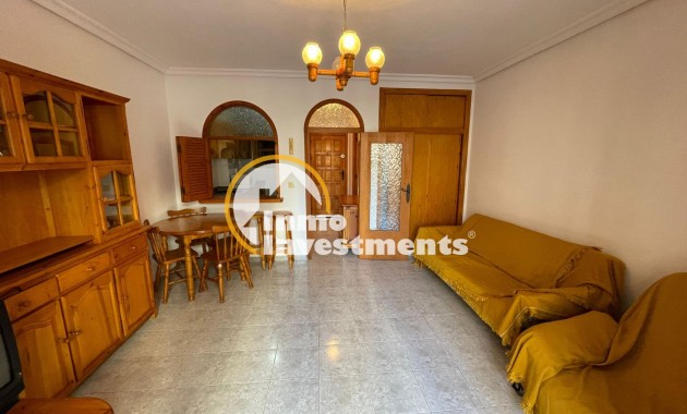 Reventa - Estudio - Torrevieja