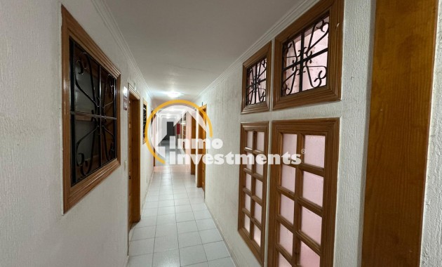 Reventa - Estudio - Torrevieja