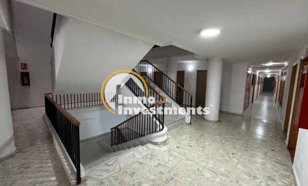 Reventa - Estudio - Torrevieja