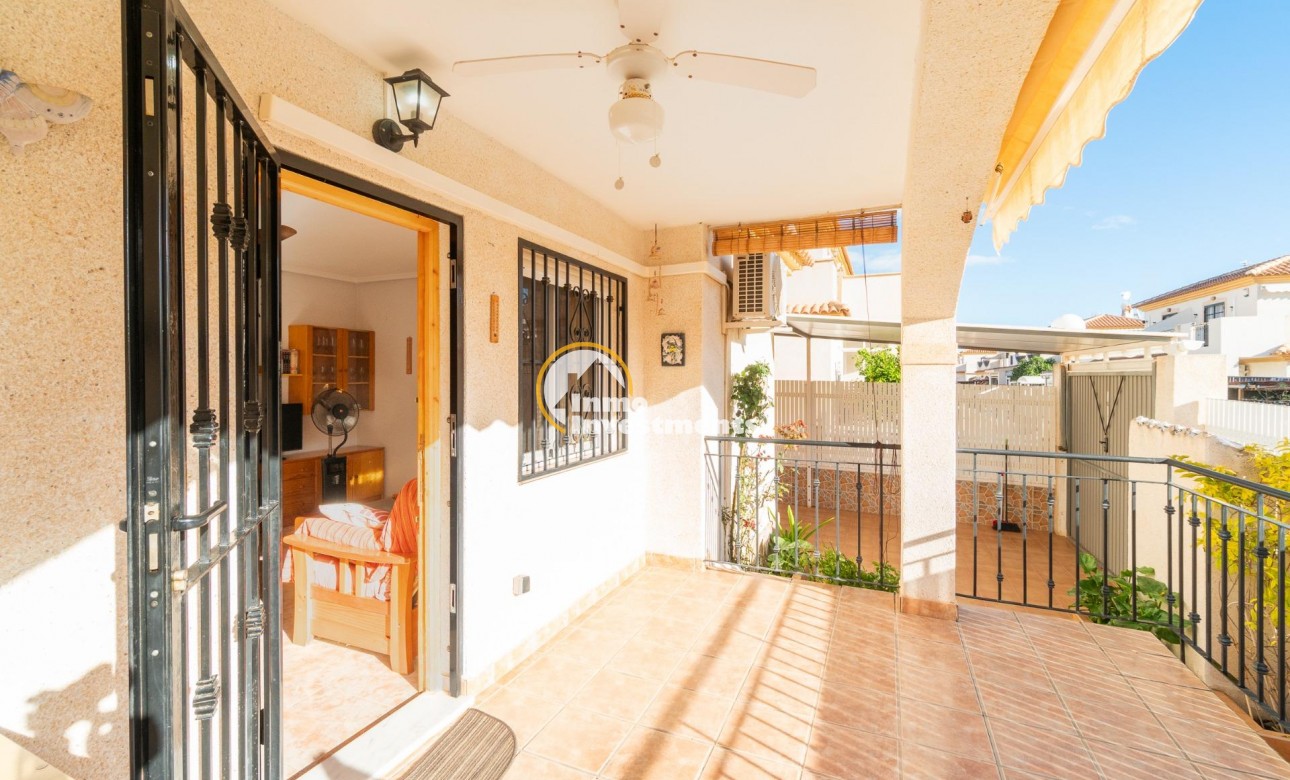 Till salu - Quad House - Playa Flamenca