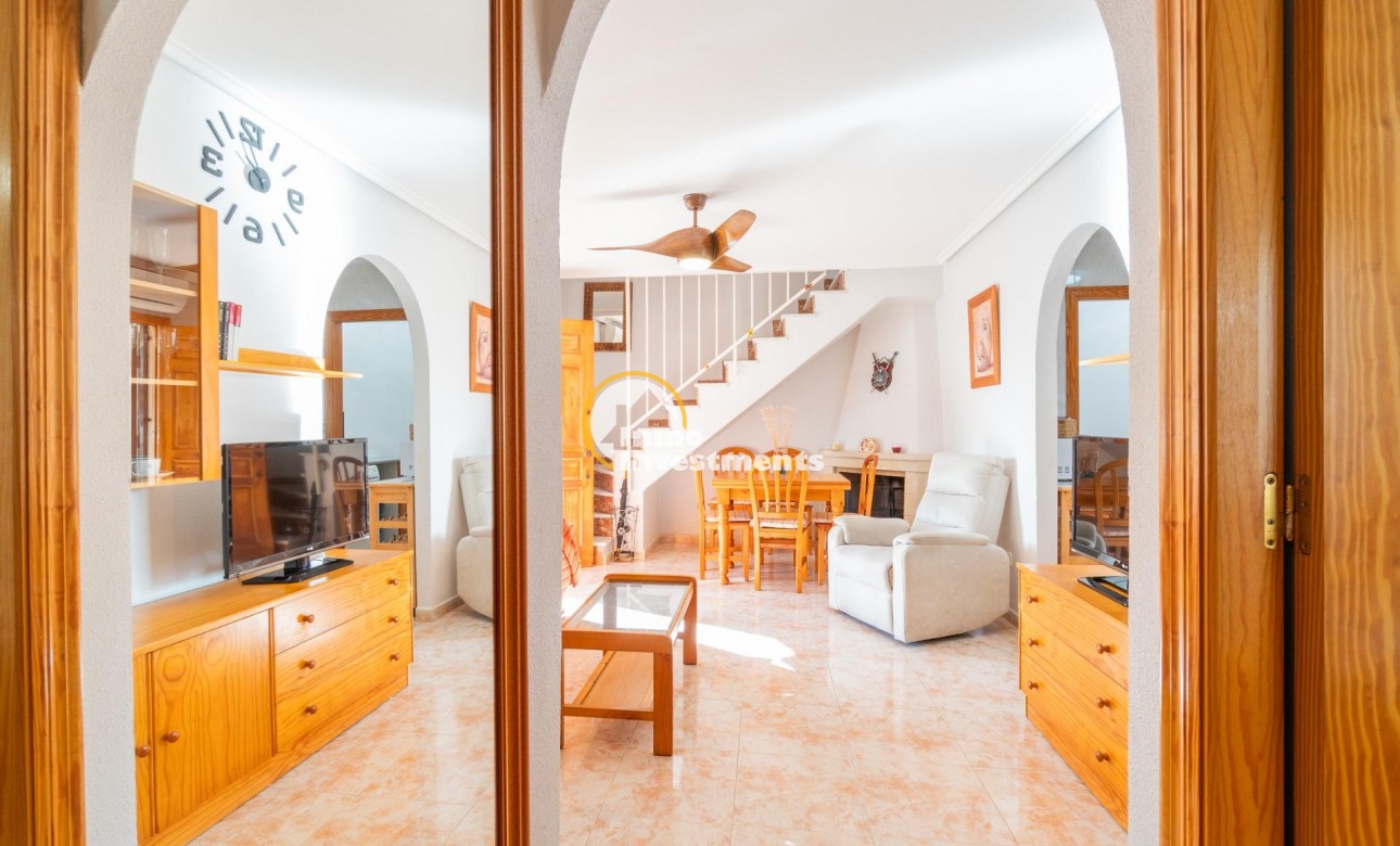 Till salu - Quad House - Playa Flamenca