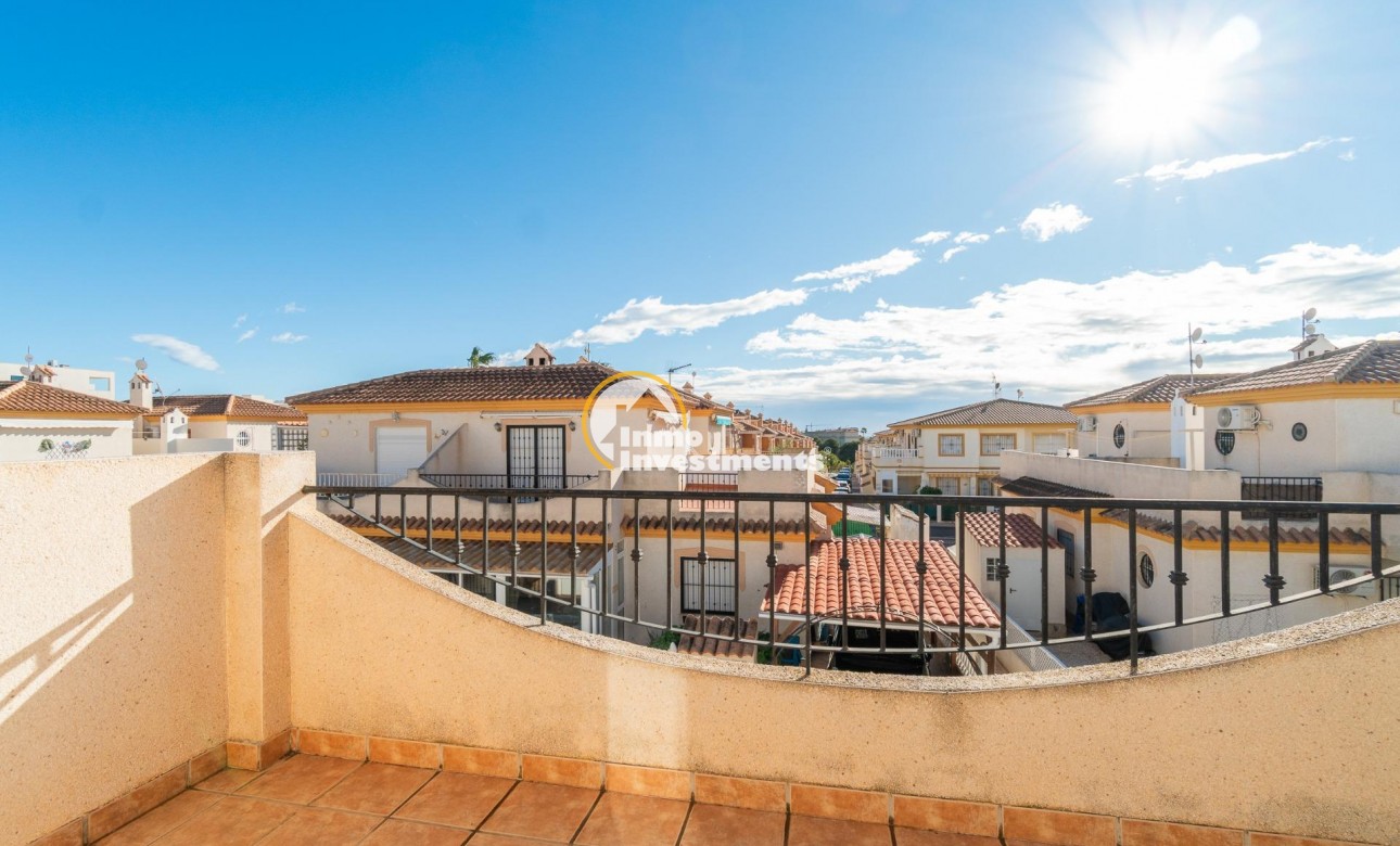 Till salu - Quad House - Playa Flamenca