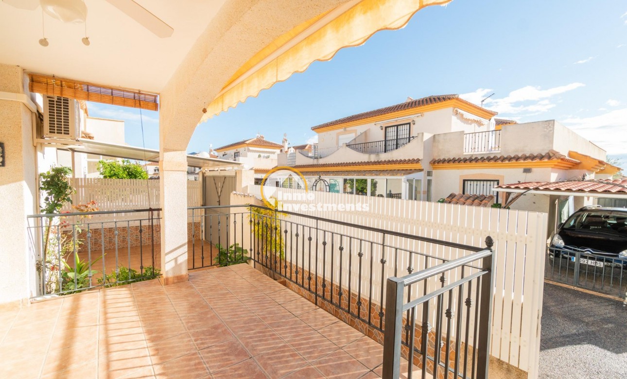 Till salu - Quad House - Playa Flamenca