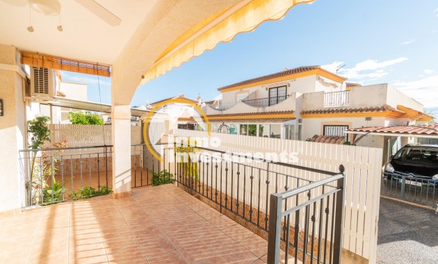 Till salu - Quad House - Playa Flamenca