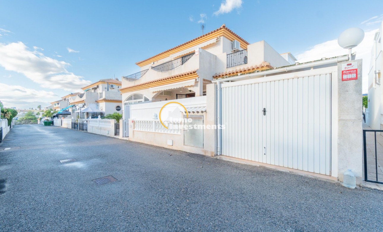Till salu - Quad House - Playa Flamenca