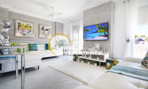 Till salu - Villa - Villamartin - Bosque de las Lomas 