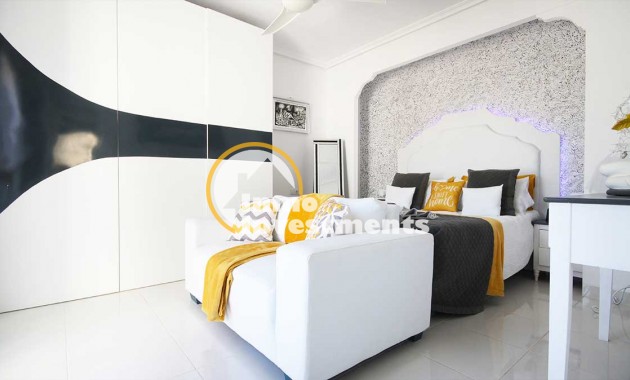 Till salu - Villa - Villamartin - Bosque de las Lomas 