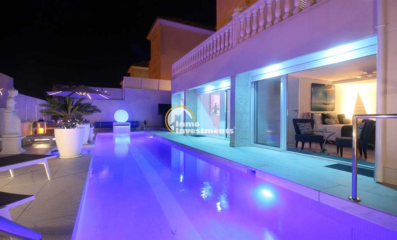 Till salu - Villa - Villamartin - Bosque de las Lomas 