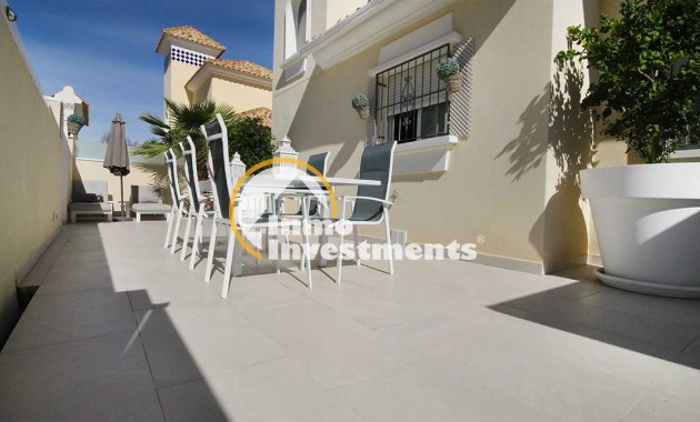 Till salu - Villa - Villamartin - Bosque de las Lomas 