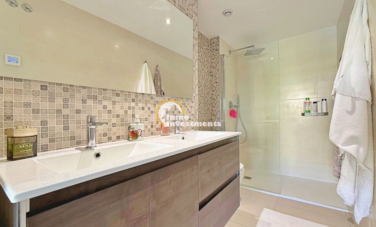 Till salu - Lägenhet - Punta Prima - Beachside