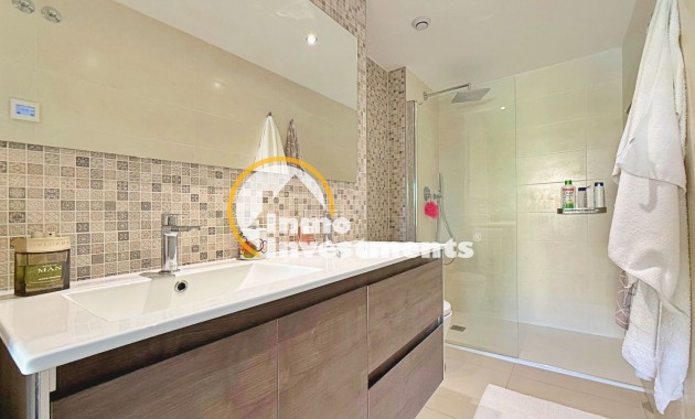 Till salu - Lägenhet - Punta Prima - Beachside