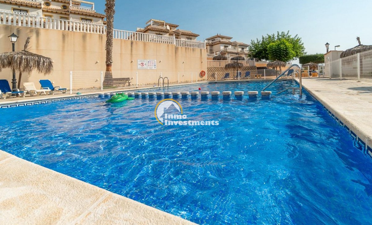 Till salu - Bungalow - Lomas de Cabo Roig - Playa Golf