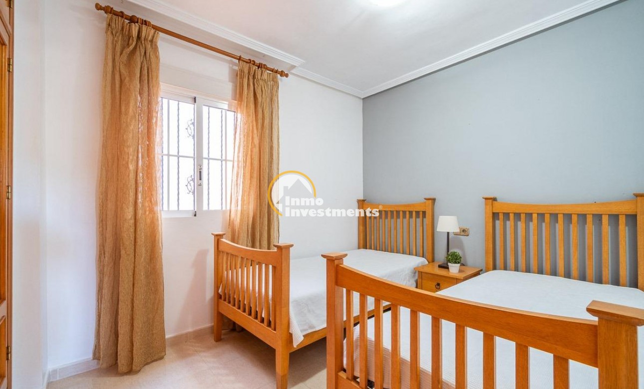 Till salu - Bungalow - Lomas de Cabo Roig - Playa Golf