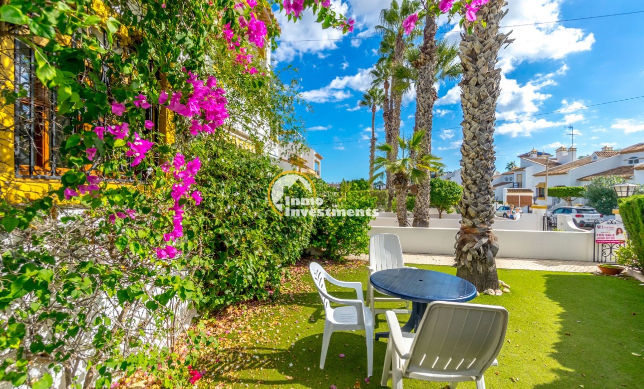 Resale - Apartment - Villamartin - Valencias