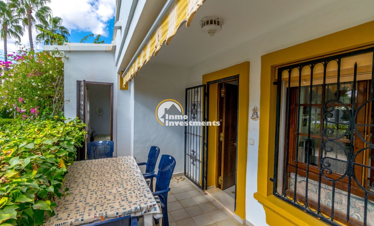 Resale - Apartment - Villamartin - Valencias