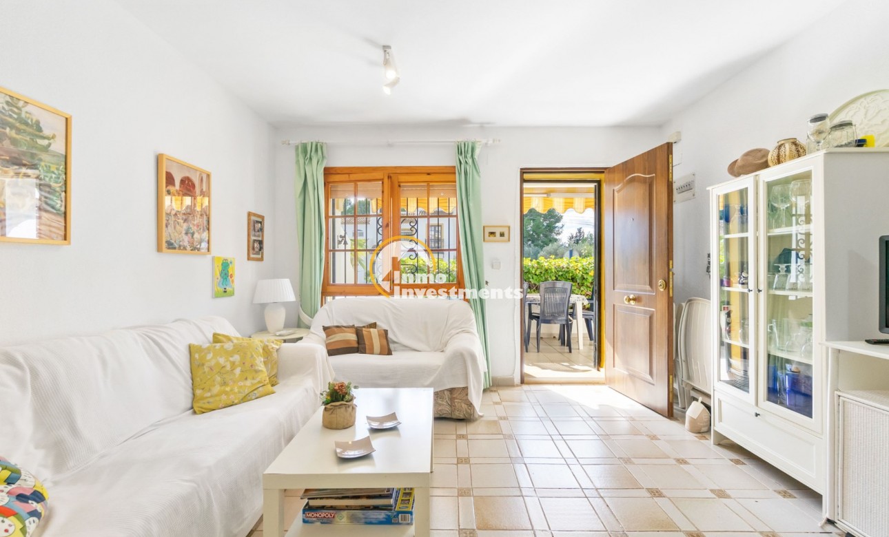 Resale - Apartment - Villamartin - Valencias