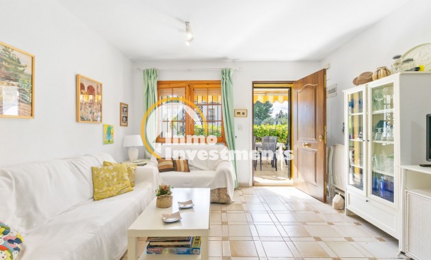 Resale - Apartment - Villamartin - Valencias