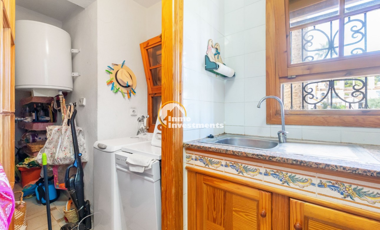 Resale - Apartment - Villamartin - Valencias