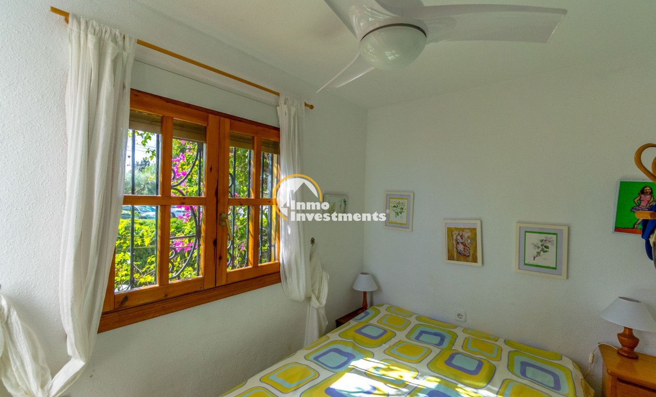 Resale - Apartment - Villamartin - Valencias