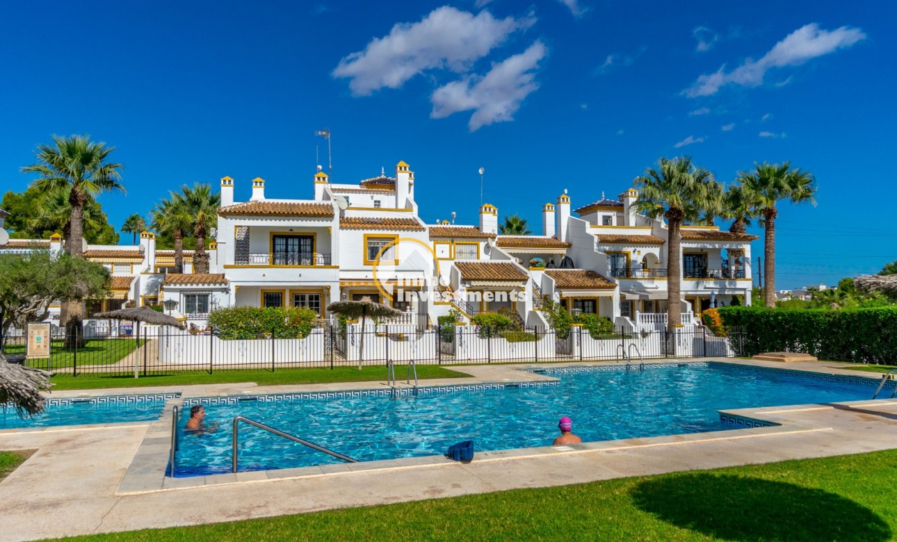 Resale - Apartment - Villamartin - Valencias