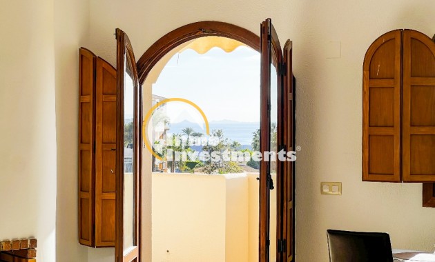 Gebrauchtimmobilien - Apartment - Punta Prima - Strandseite