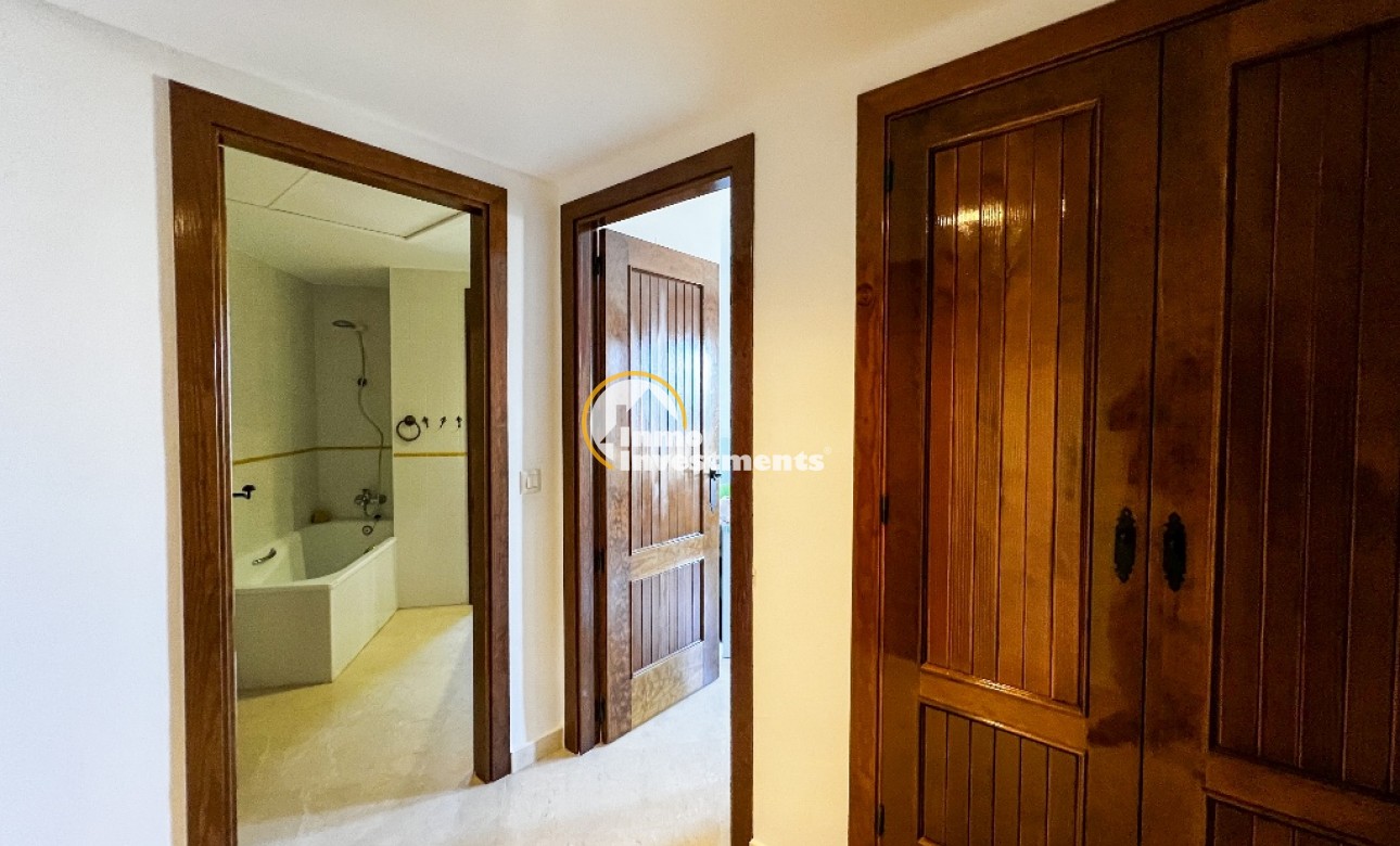 Gebrauchtimmobilien - Apartment - Punta Prima - Strandseite