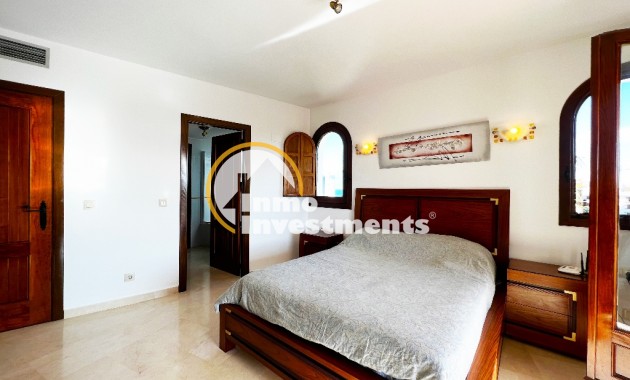 Gebrauchtimmobilien - Apartment - Punta Prima - Strandseite