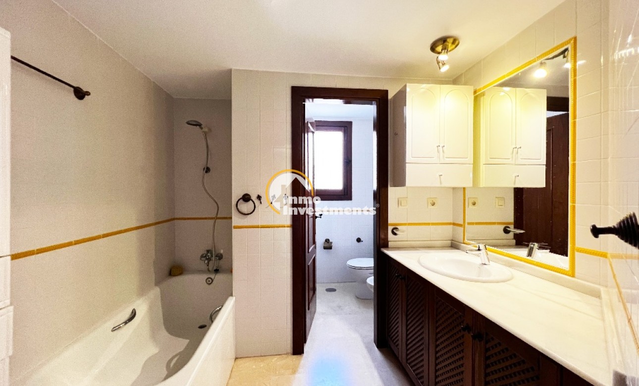 Gebrauchtimmobilien - Apartment - Punta Prima - Strandseite