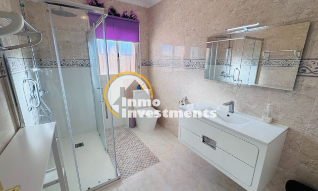 Gebrauchtimmobilien - Reihenhaus - Benijofar