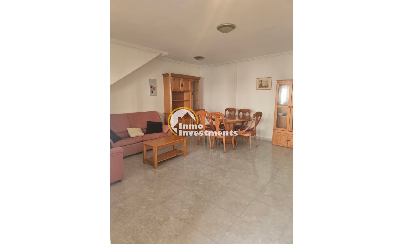 Resale - Apartment - Daya Vieja - Costa Blanca