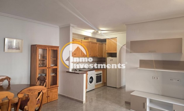 Resale - Apartment - Daya Vieja - Costa Blanca