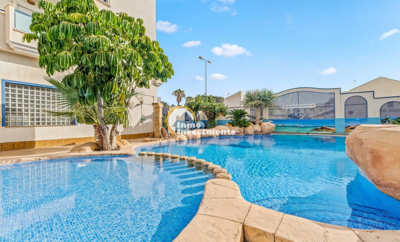 Resale - Apartment - Cabo Roig - Beachside