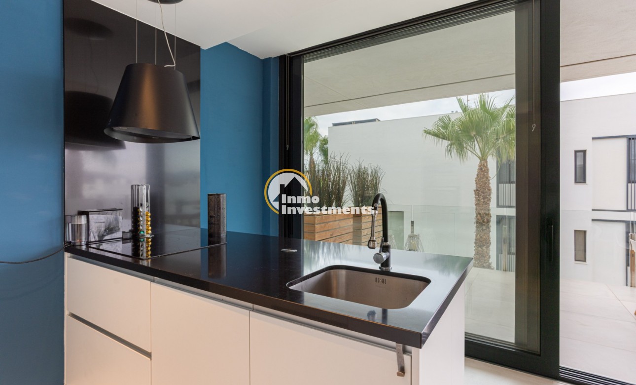 Resale - Apartment - Mar de Cristal